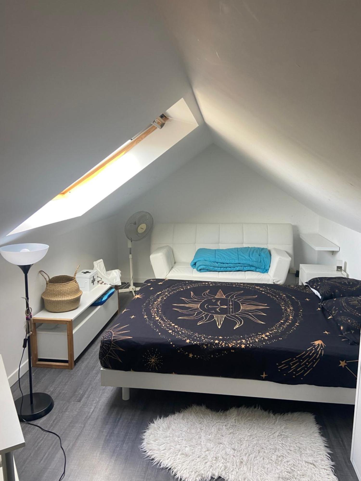 B&B Du Clos Menil อานีแย-ซูร์-แซน ภายนอก รูปภาพ